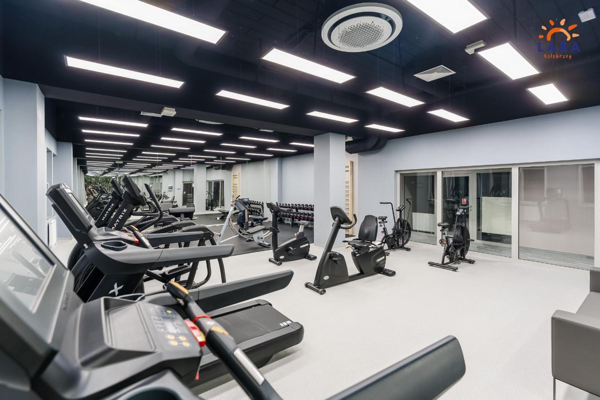 Laba Kasprowicza 20c Parking Basen Fitness Bawialnia W Cenie, Parkplatz Schwimmbad Fitness Spielzimmer Im Preis * Kolberg