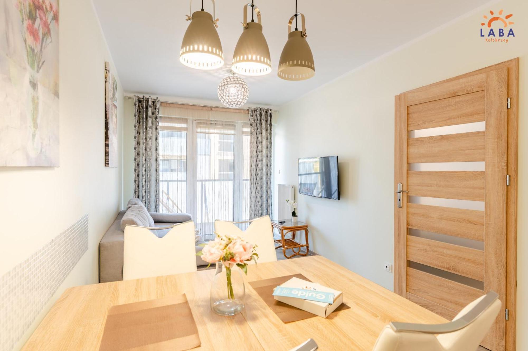 Apartment Laba Kasprowicza 20c Parking Basen Fitness Bawialnia W Cenie, Parkplatz Schwimmbad Fitness Spielzimmer Im Preis Kolobrzeg